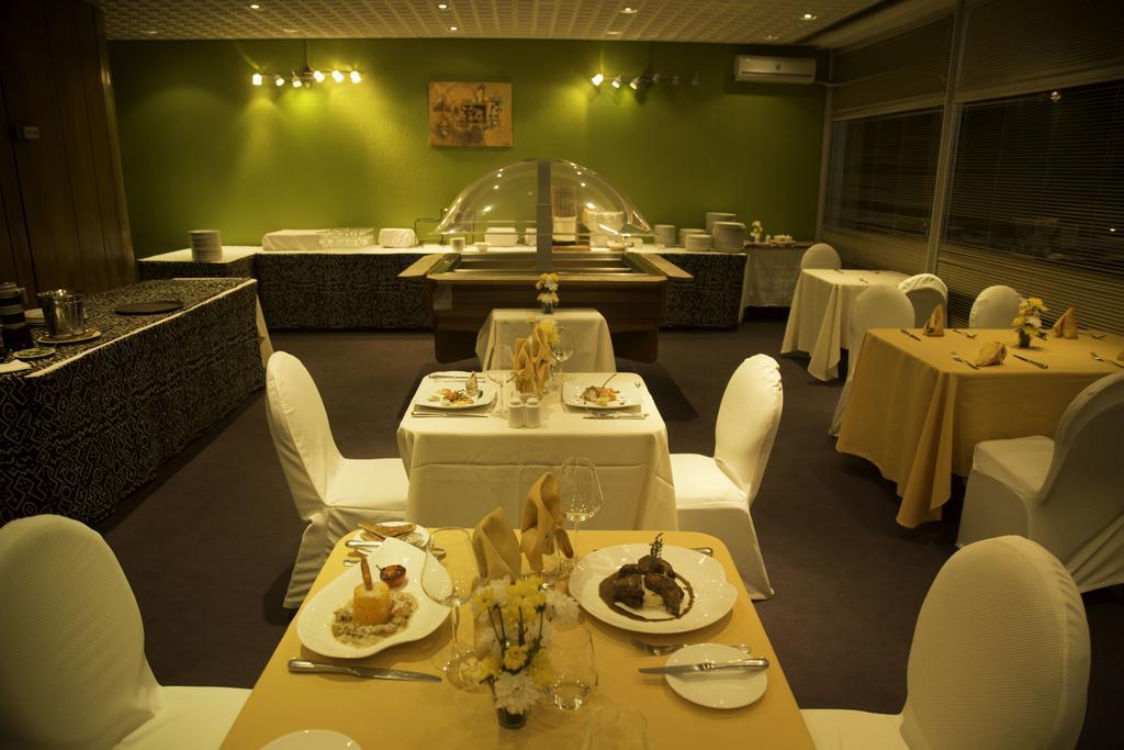 Heden Golf Hotel Abidżan Zewnętrze zdjęcie