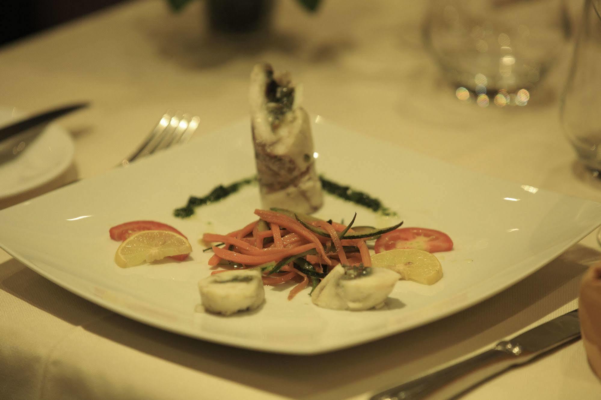 Heden Golf Hotel Abidżan Zewnętrze zdjęcie